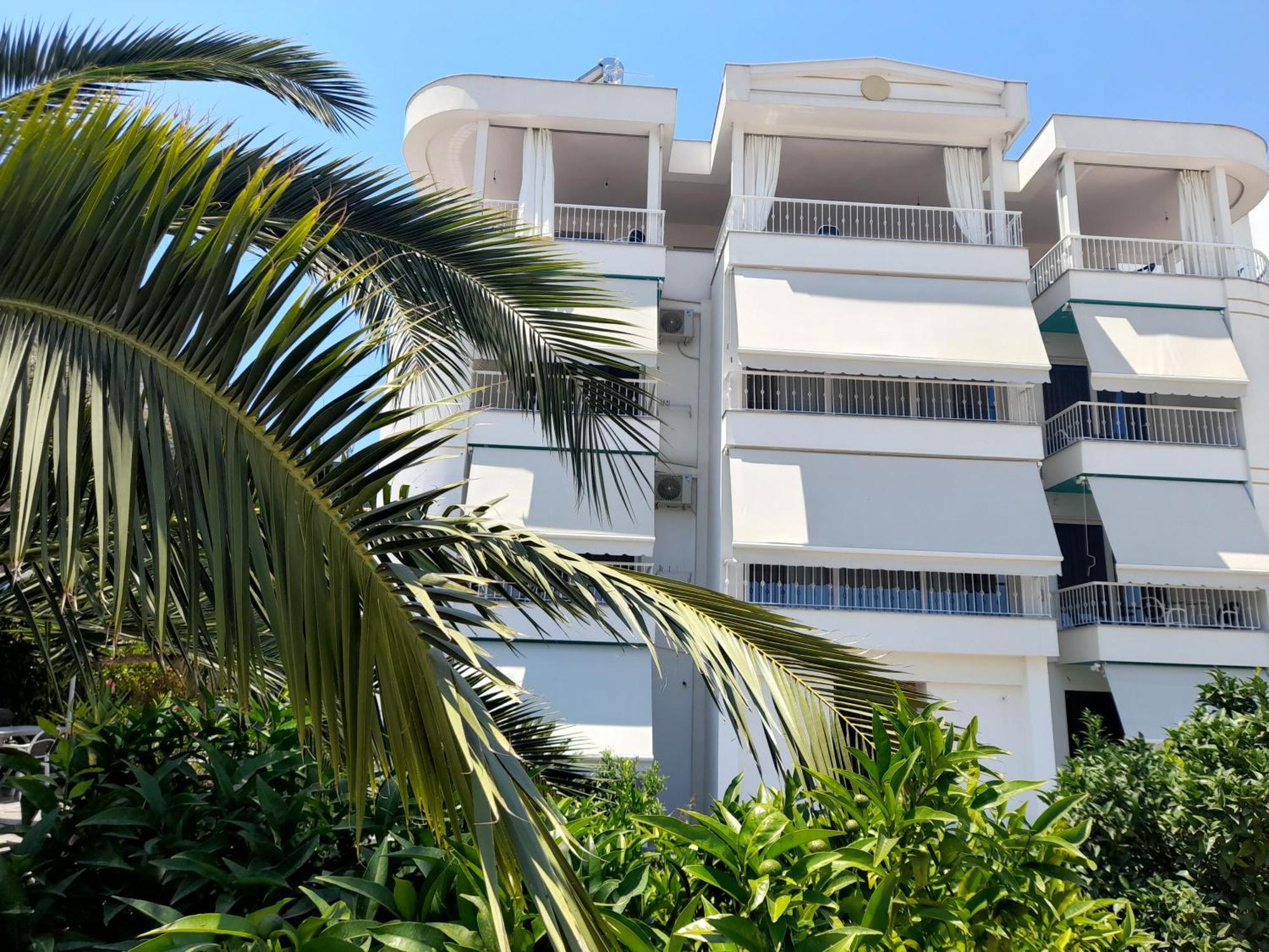 Vila Marjana Sarandë Exterior foto