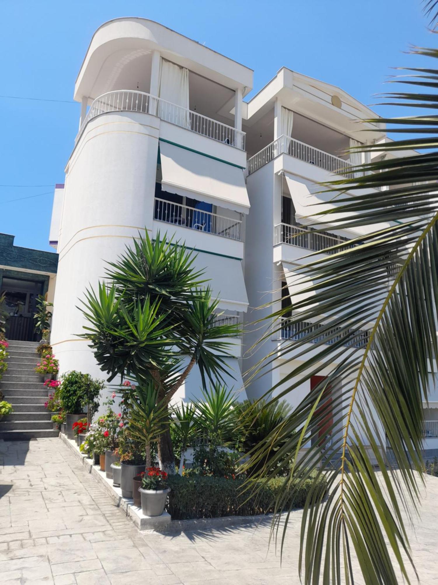 Vila Marjana Sarandë Exterior foto